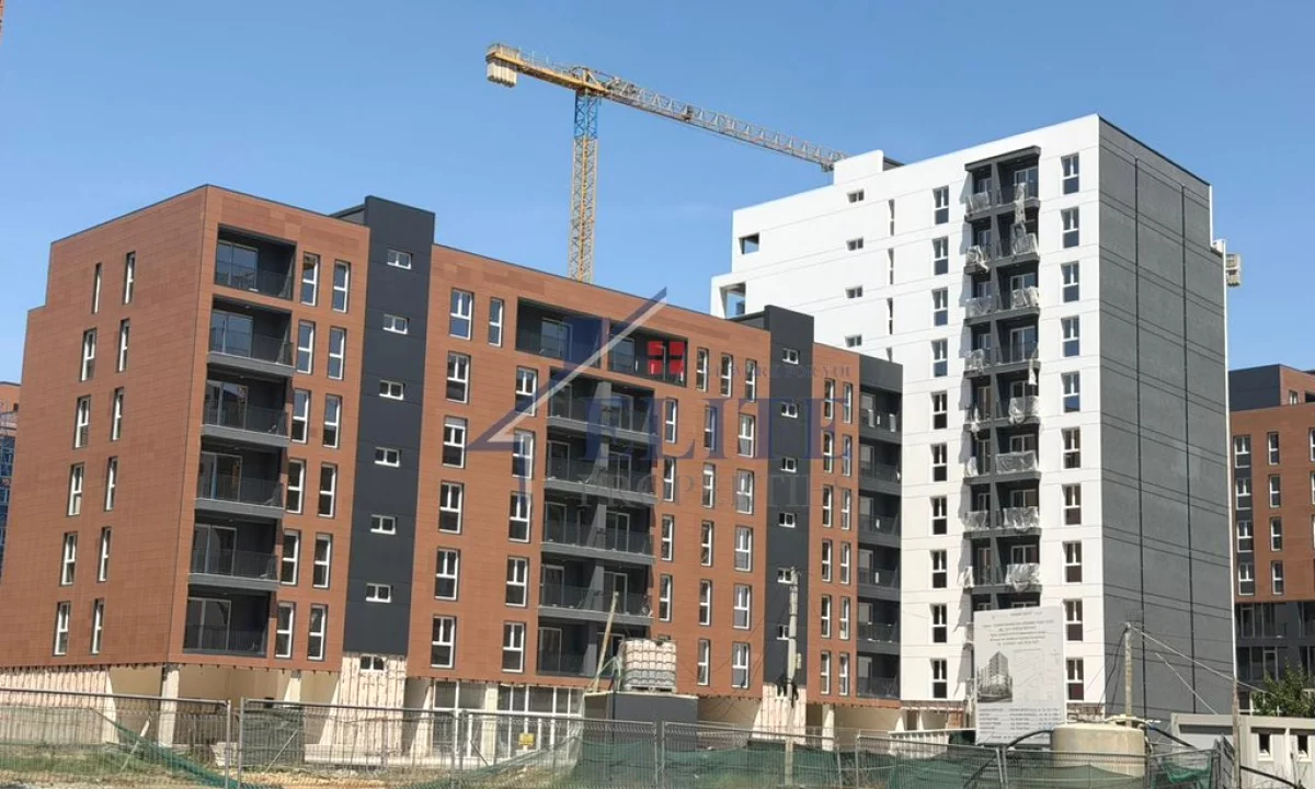 Shtepi ne shitje Apartament ne Tirane, 1+1, Mobilimi Bosh, pa mobiluar, Pagesa 164,000  Euro.