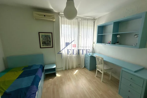 Shtepi me qera Apartament ne Tirane, 2+1, Mobilimi E mobiluar, Pagesa 800  Euro.