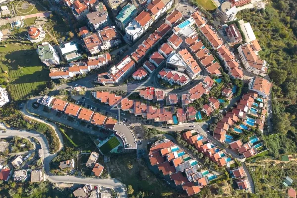Shtepi ne shitje Apartament ne Tirane, 2+1, Mobilimi Bosh, pa mobiluar, Pagesa 211,497  Euro.