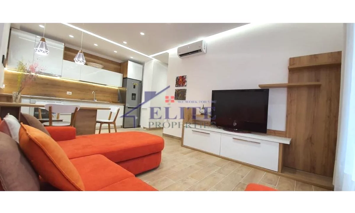 Shtepi me qera Apartament ne Tirane, 1+1, Mobilimi E mobiluar, Pagesa 60,000  Leke.