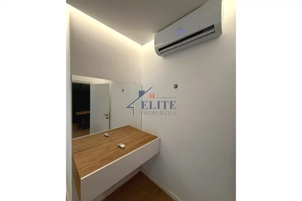 Shtepi me qera Apartament ne Tirane, 1+1, Mobilimi E mobiluar, Pagesa 700  Euro.