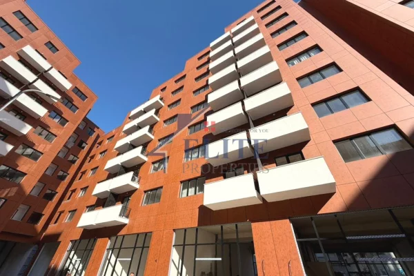 Ambient biznesi ne shitje 6+1 ne Tirane - 16,500 Euro