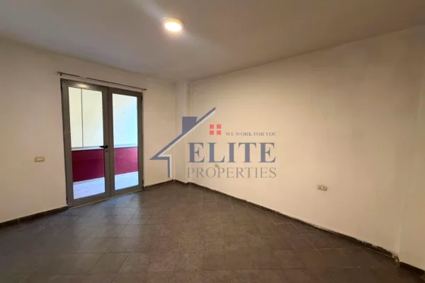 Shtepi me qera Apartament ne Tirane, 2+1, Mobilimi Bosh, pa mobiluar, Pagesa 40,000  Euro.