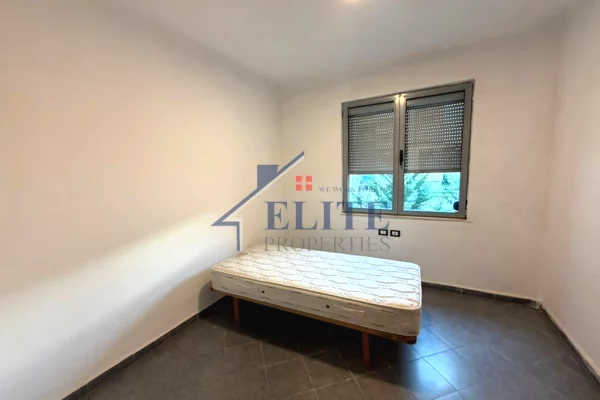 Shtepi me qera Apartament ne Tirane, 2+1, Mobilimi Bosh, pa mobiluar, Pagesa 40,000  Euro.