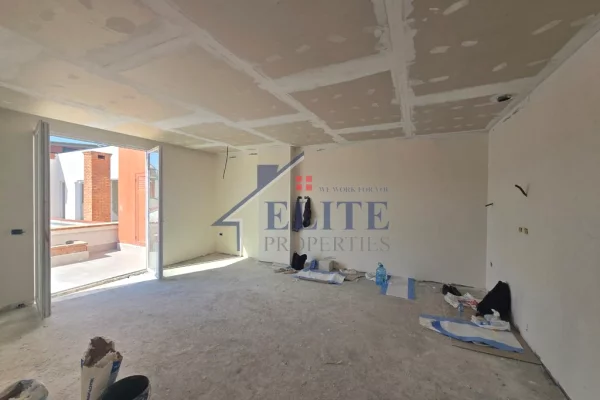 Shtepi ne shitje Apartament ne Tirane, 2+1, Mobilimi Bosh, pa mobiluar, Pagesa 187,500  Euro.