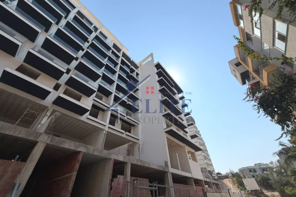 Shtepi ne shitje Apartament ne Vlore, 1+1, Mobilimi Bosh, pa mobiluar, Pagesa 229,000  Euro.
