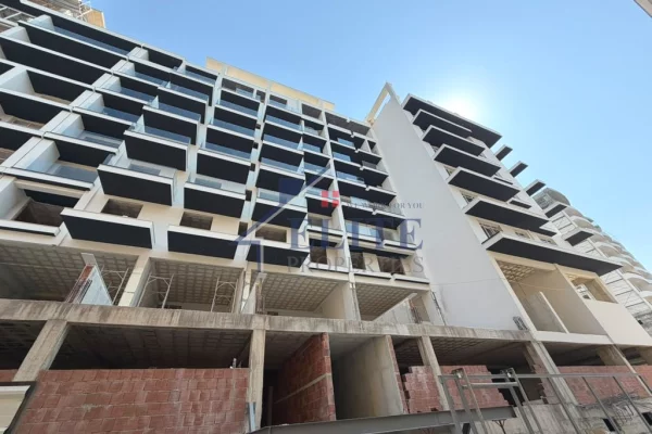 Shtepi ne shitje Apartament ne Vlore, 1+1, Mobilimi Bosh, pa mobiluar, Pagesa 229,000  Euro.
