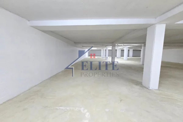 Ambient biznesi ne shitje 4+1 ne Tirane - 15,500 Euro
