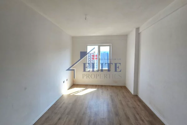 Shtepi ne shitje Apartament ne Tirane, 2+1, Mobilimi Bosh, pa mobiluar, Pagesa 140,000  Euro.