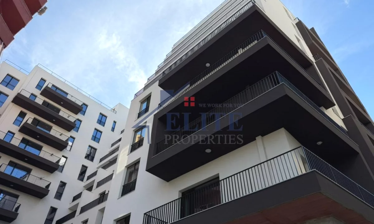 Shtepi ne shitje Apartament ne Tirane, 2+1, Mobilimi Bosh, pa mobiluar, Pagesa 102,595  Euro.