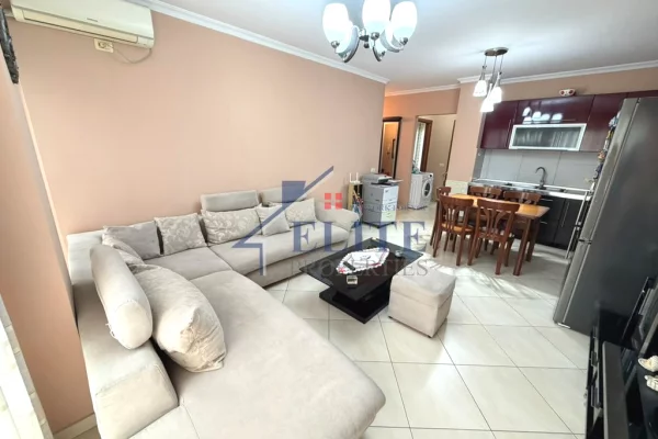 Shtepi ne shitje 2+1 ne Tirane - 243,000 Euro