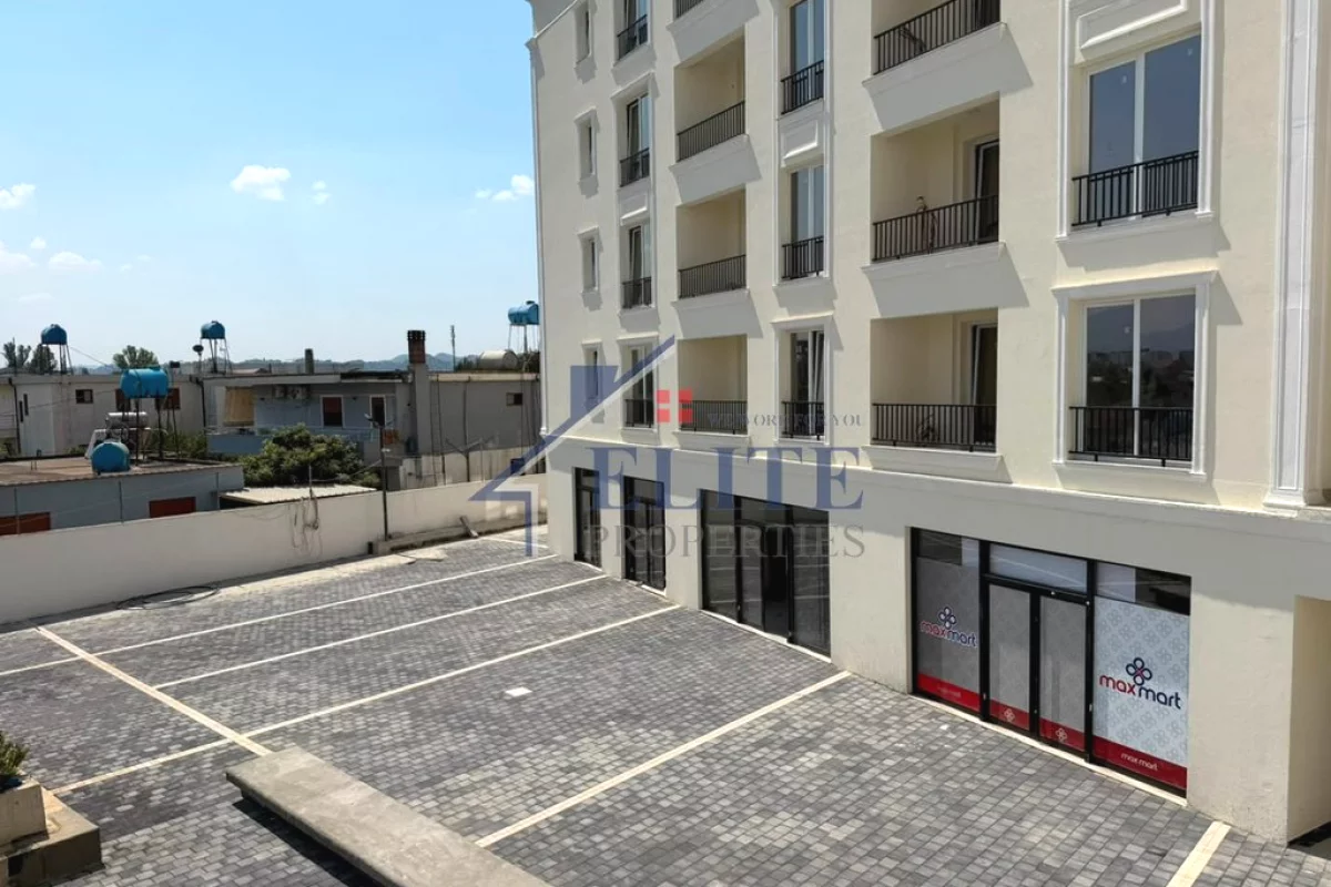 Shtepi ne shitje Apartament ne Tirane, 2+1, Mobilimi Bosh, pa mobiluar, Pagesa 9,866,700  Leke.
