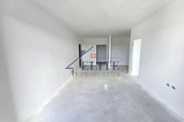 Shtepi ne shitje Apartament ne Tirane, 1+1, Mobilimi Bosh, pa mobiluar, Pagesa 81,669  Euro.