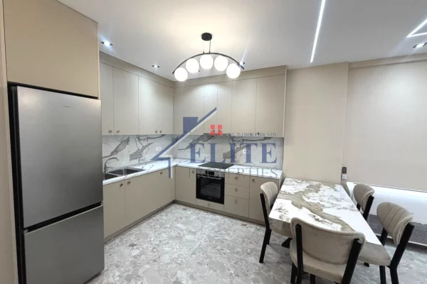 Shtepi me qera Apartament ne Tirane, 1+1, Mobilimi E mobiluar, Pagesa 65,000  Leke.