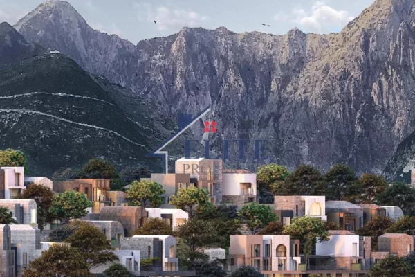 Apartment for sale in Himara 1+1, Emty