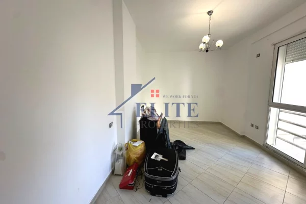 Shtepi ne shitje Apartament ne Tirane, 2+1, Mobilimi Bosh, pa mobiluar, Pagesa 255,000  Euro.