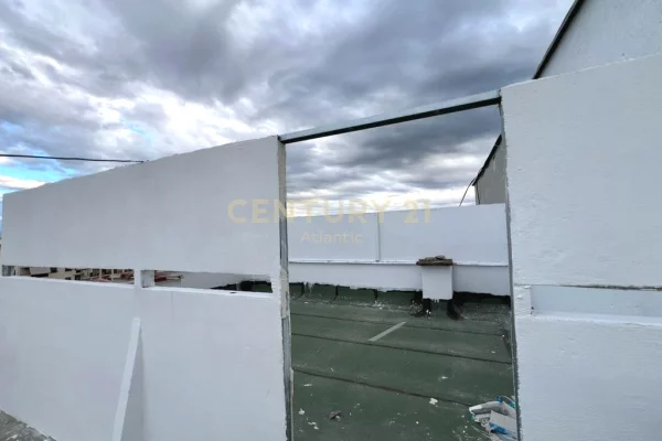 Shtepi ne shitje Apartament ne Durres, Garsoniere, Mobilimi E mobiluar, Pagesa 55,000  Euro.