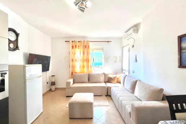 Shtepi ne shitje Apartament ne Durres, 2+1, Mobilimi E mobiluar, Pagesa 79,000  Euro.