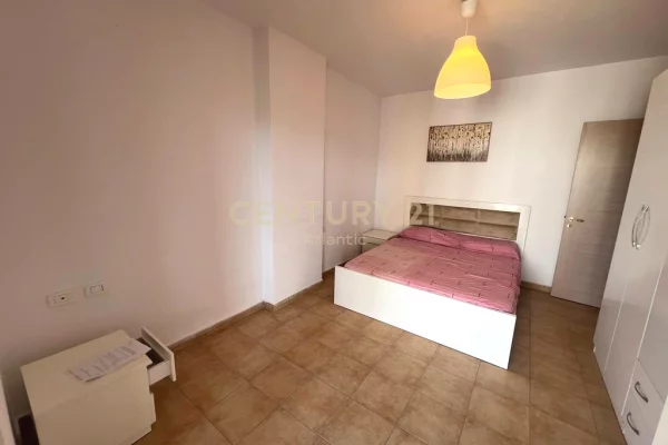 Shtepi ne shitje Apartament ne Durres, 1+1, Mobilimi E mobiluar, Pagesa 95,000  Euro.