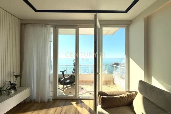 Shtepi ne shitje Apartament ne Durres, 2+1, Mobilimi E mobiluar, Pagesa 350,000  Euro.