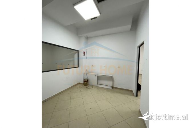 Qera, Ambjent Biznesi, Rruga e Kavajes, Tirane