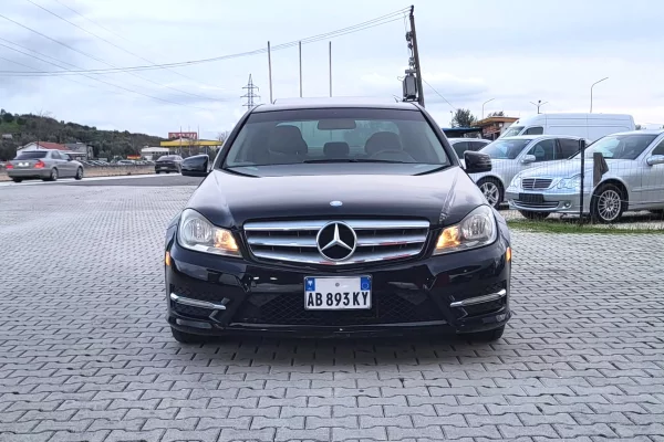 Makina ne shitje ne Lushnje - 7,999 Euro