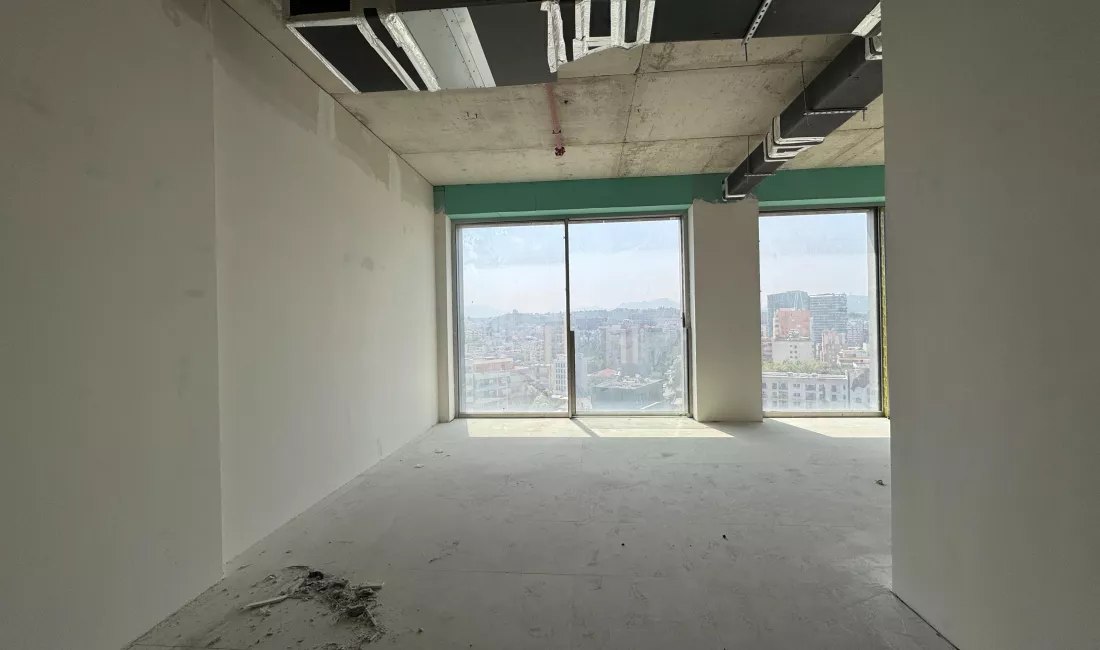 Shitet, Njesi Biznesi, Tek Downtown One