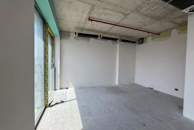 Business Property in Sale 1+1 in Tirana - 367,164 Euro