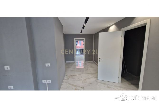 Jepet me qira ambient komercial prane Ish Hipotekes!