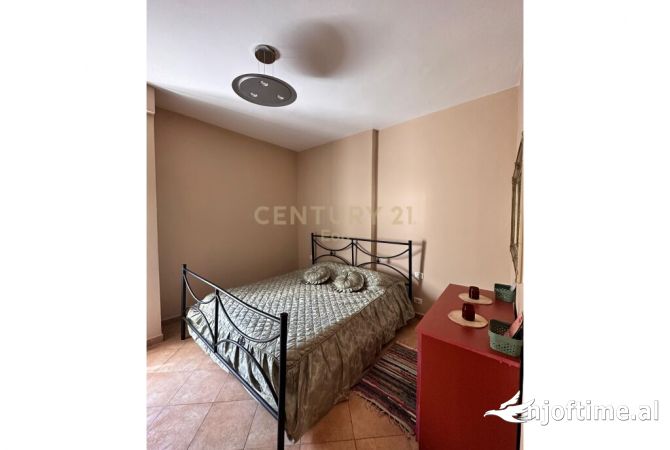 Appartamento in vendita a Durazzo 1+1, Arredato