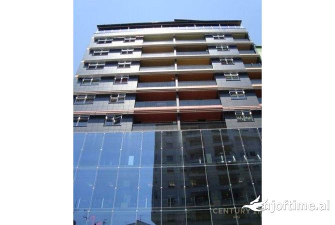 Zyre per Shitje tek Vesa Center Ish Blloku, Tirana - 180000Euro | 30m2