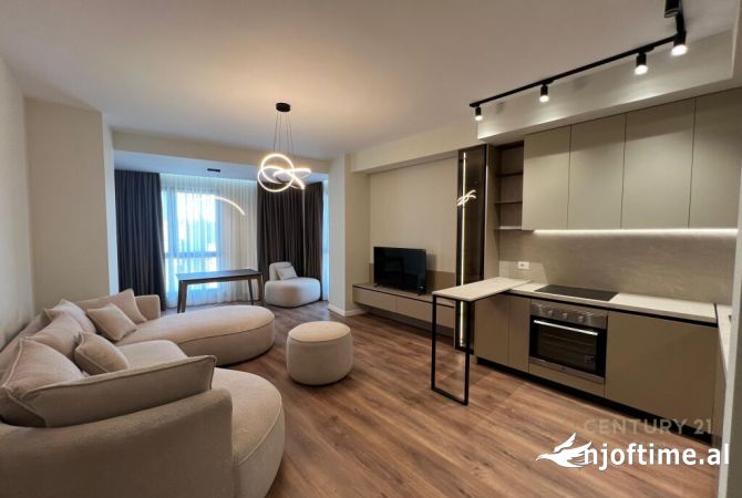 JAPIM APARTAMENT 2+1+2 PER QIRA PRANE PAZARIT TE RI !!!