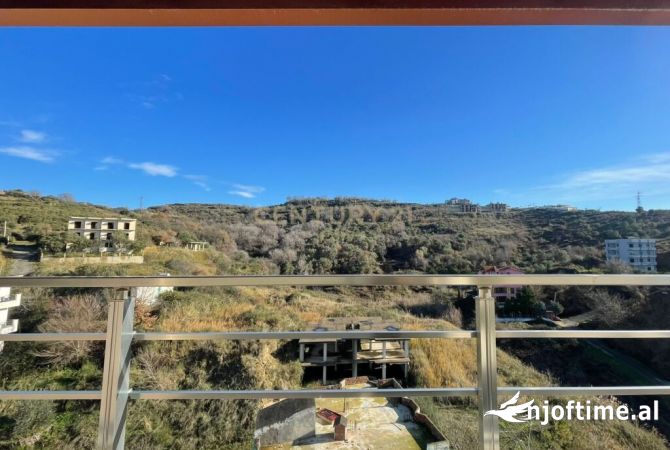 Shtepi ne shitje Apartament ne Durres, 2+1, Mobilimi E mobiluar, Pagesa 120,000  Euro.