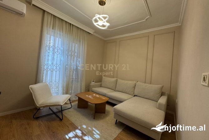 APARTAMENT 1+1 PER QIRA TEK AMBASADA AMERIKANE !!
