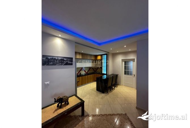 Shtepi ne shitje 2+1 ne Fier - 130,000 Euro