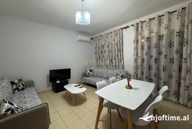 Shtepi ne shitje Apartament ne Durres, 1+1, Mobilimi E mobiluar, Pagesa 64,000  Euro.