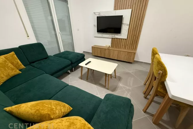 JEPET ME QIRA APARTAMENT 2+1+2, KOMPLEKSI DARLING ALI DEM!