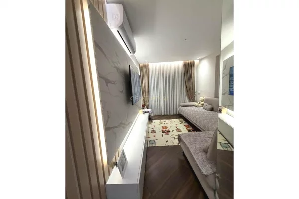 Shtepi ne shitje Apartament ne Tirane, 1+1, Mobilimi E mobiluar, Pagesa 177,000  Euro.
