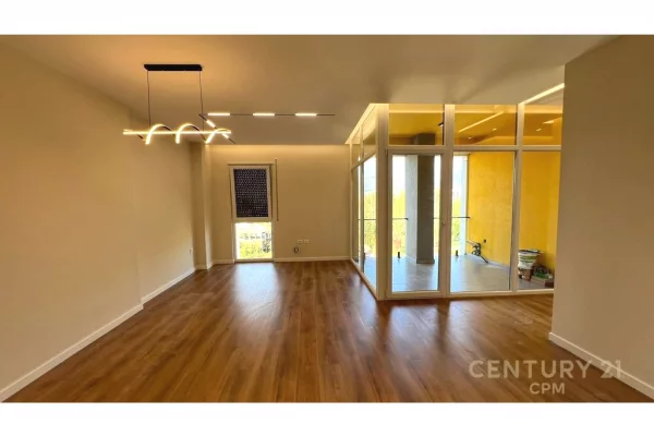 Shtepi ne shitje 2+1 ne Tirane - 185,000 Euro