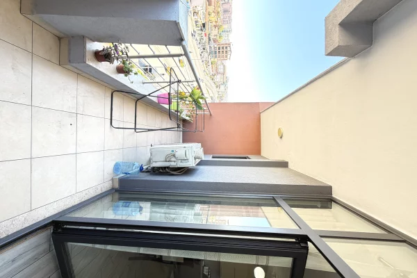 Shtepi me qera Apartament ne Tirane, 2+1, Mobilimi E mobiluar, Pagesa 550  Euro.