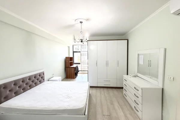 Shtepi me qera Apartament ne Tirane, 2+1, Mobilimi E mobiluar, Pagesa 550  Euro.