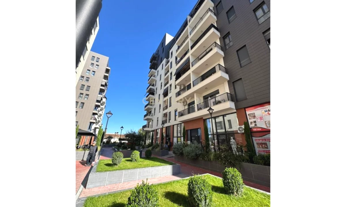 Shtepi ne shitje Apartament ne Tirane, 2+1, Mobilimi E mobiluar, Pagesa 197,000  Euro.