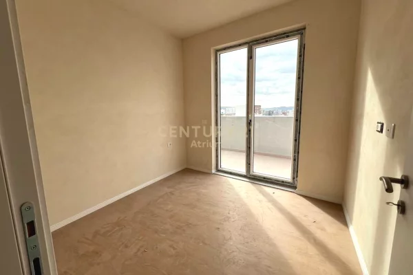Shtepi ne shitje Apartament ne Tirane, 2+1, Mobilimi E mobiluar, Pagesa 150,000  Euro.