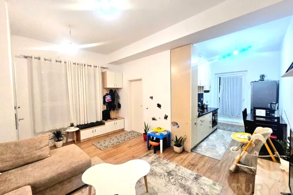 Shtepi ne shitje 1+1 ne Tirane - 106,000 Euro