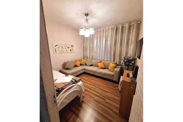 Shtepi ne shitje 2+1 ne Tirane - 185,000 Euro