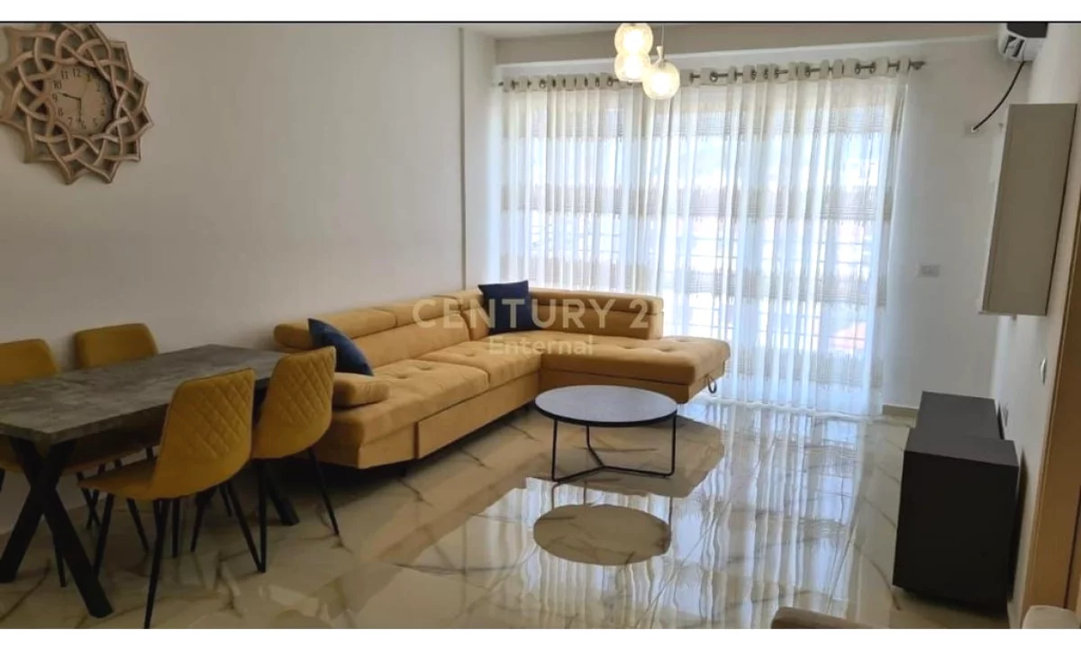 Shtepi ne shitje Apartament ne Tirane, 1+1, Mobilimi E mobiluar, Pagesa 110,000  Euro.