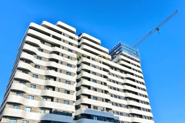 Shtepi ne shitje Apartament ne Tirane, 1+1, Mobilimi Bosh, pa mobiluar, Pagesa 210,000  Euro.