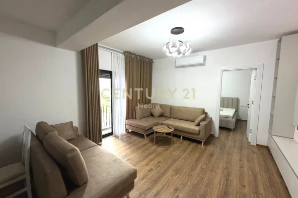 QIRA APARTAMENT 2+1+POST PARKIMI KODRA E DIELLIT 2 !