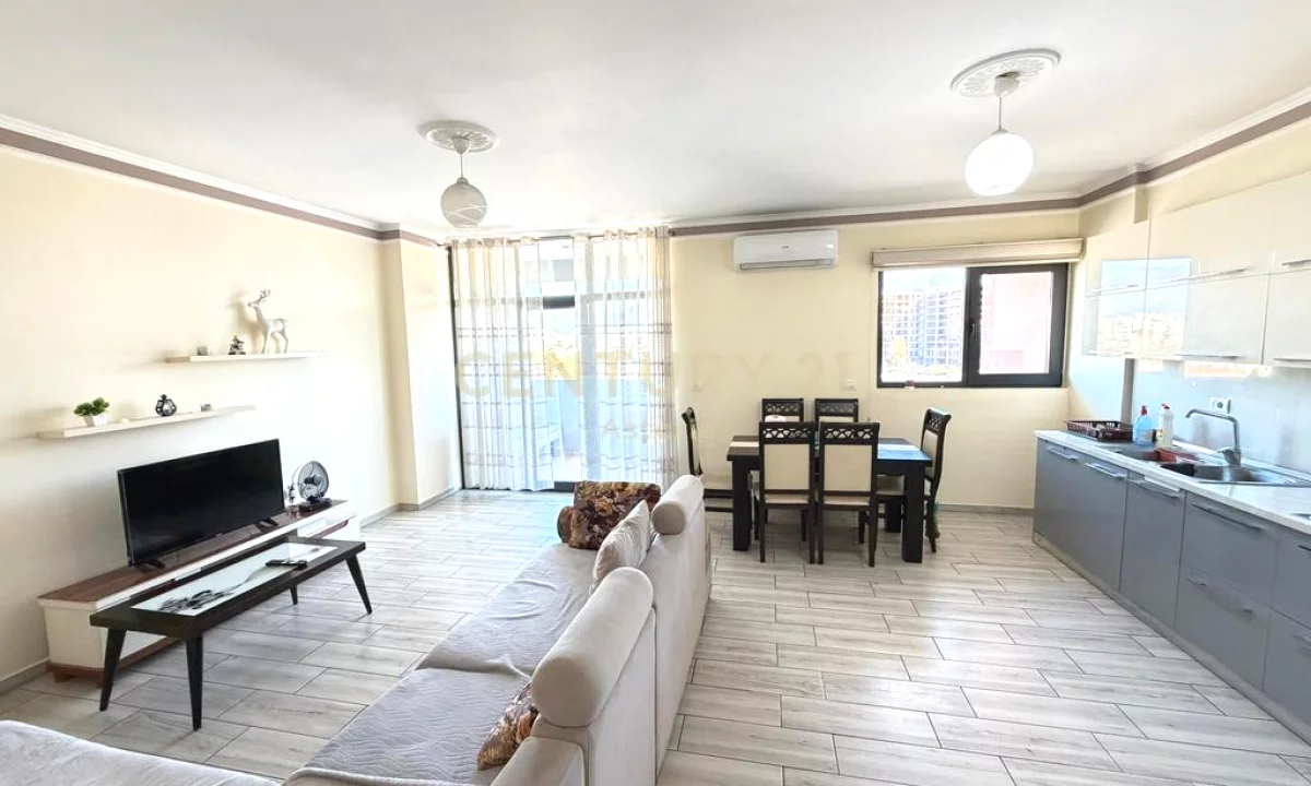 Shtepi me qera Apartament ne Tirane, 2+1, Mobilimi E mobiluar, Pagesa 530  Euro.
