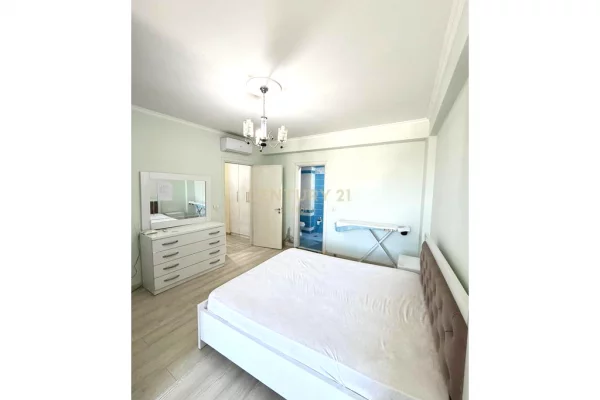 Shtepi me qera Apartament ne Tirane, 2+1, Mobilimi E mobiluar, Pagesa 530  Euro.